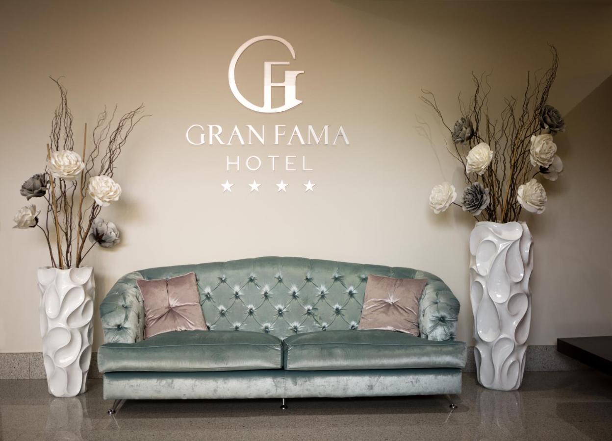 Sercotel Gran Fama Almería Buitenkant foto