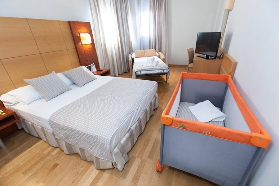 Sercotel Gran Fama Almería Buitenkant foto